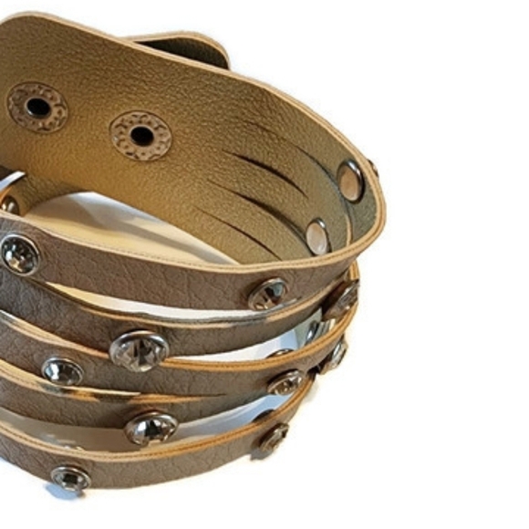 Jewelry - womens boho bracelet